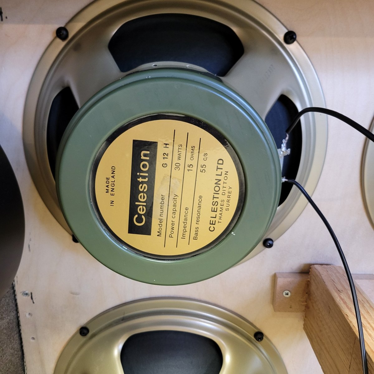 SOLD - Marshall 1960BHW 4x12 Original G12H Celestion 30w Greenbacks No Casters - Mahar's Vintage Guitars