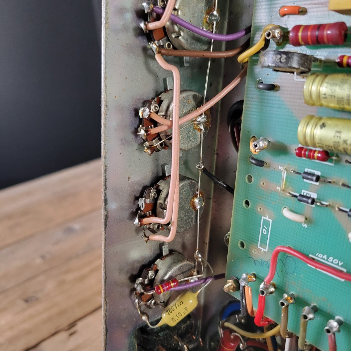 SOLD - Marshall Model 2203 JMP 100w Super Lead MKII Master Model 1979 - Mahar's Vintage Guitars