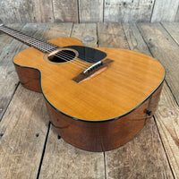 SOLD - Martin 0 - 18 1967 Natural - Mahar's Vintage Guitars
