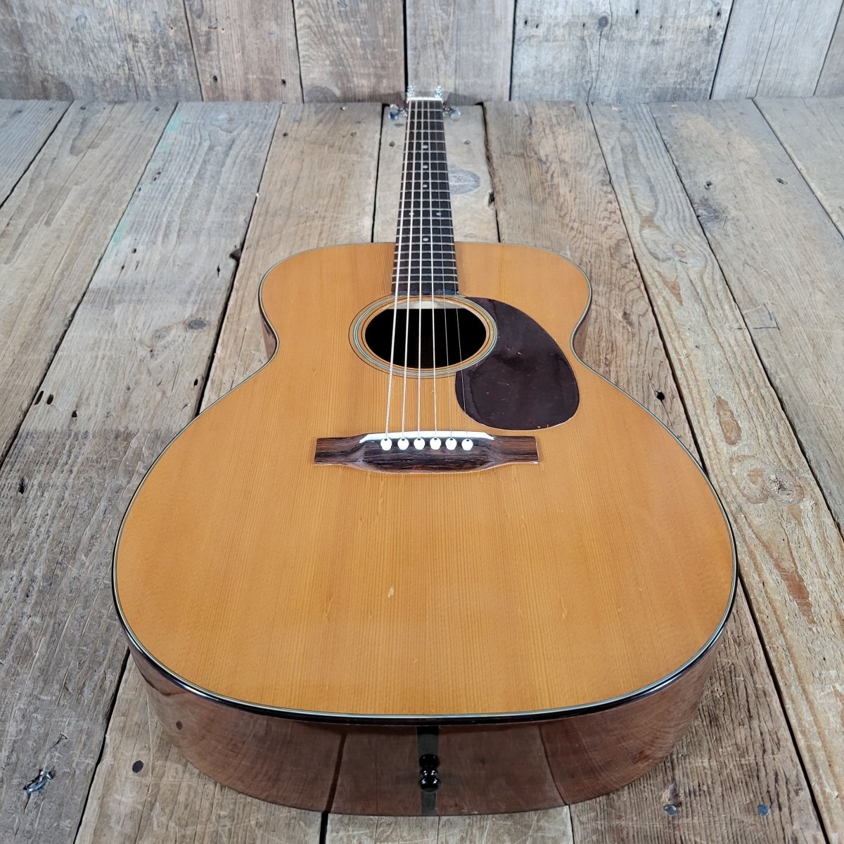 SOLD - Martin 000 - 18 1952 - Mahar's Vintage Guitars