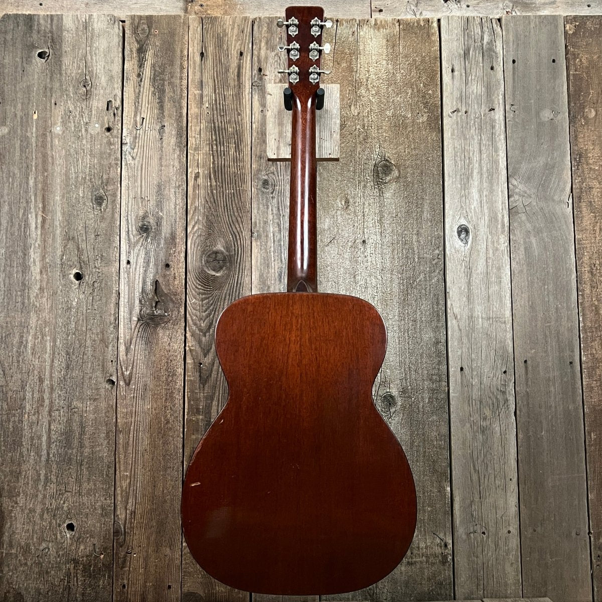 SOLD - Martin 000 - 18 1960 Vermont Spruce Top Natural Fresh Neck Reset and Refret - Mahar's Vintage Guitars