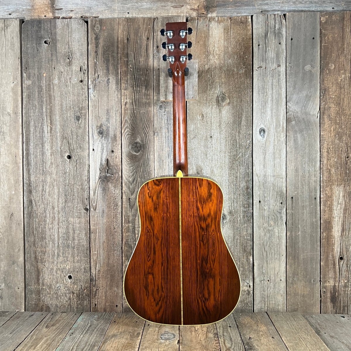 SOLD - Martin D - 28 1969 Natural - Mahar's Vintage Guitars