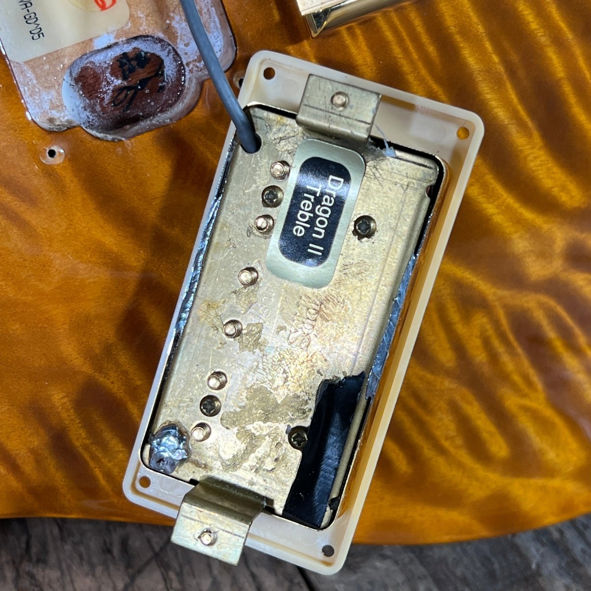 SOLD - PRS Custom 22 Artist Quilt Dragon Pickups Gold Hardware wide thin 2001 Violin Amber - Mahar's Vintage Guitars