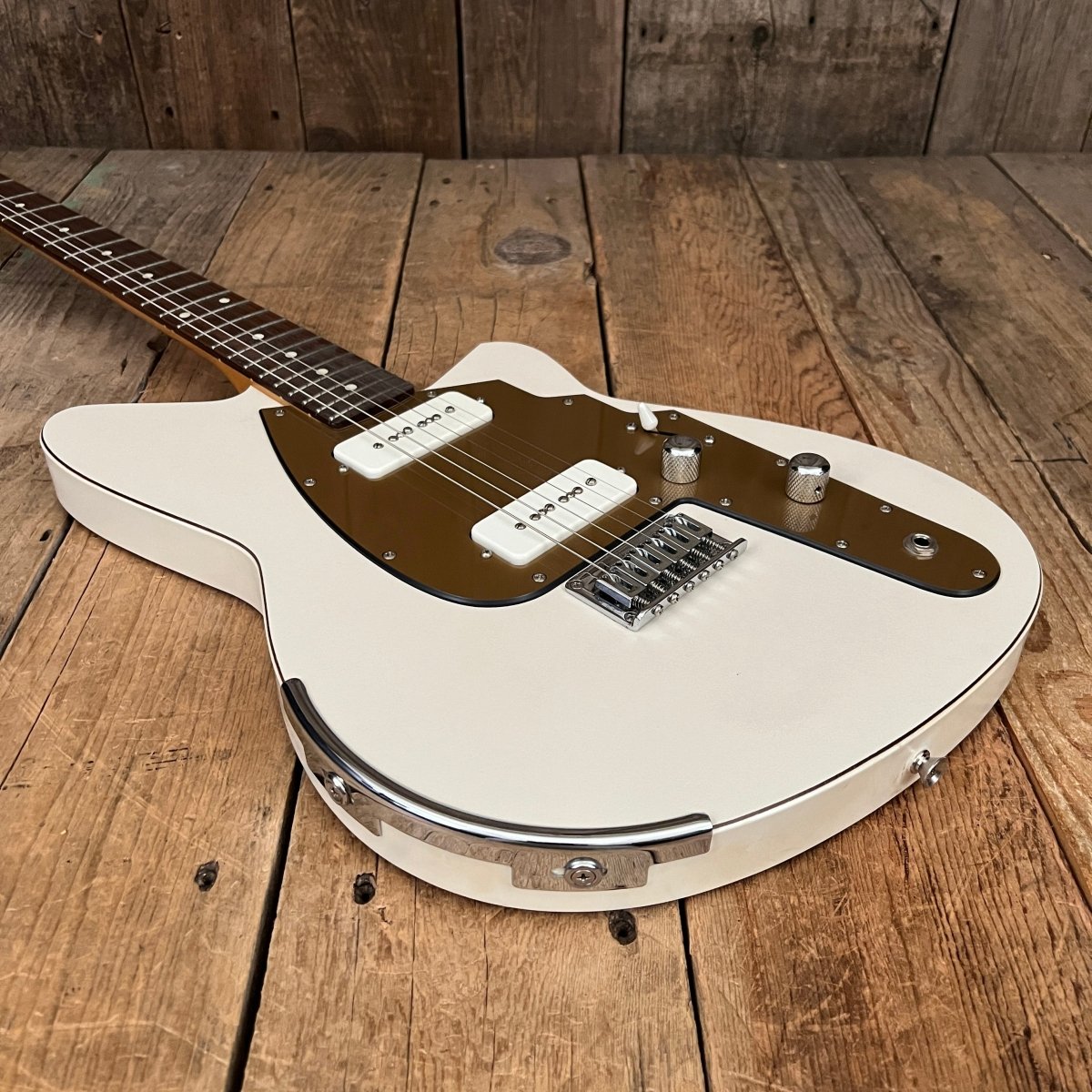 SOLD - Reverend Slingshot Aged White, Joe Naylor signed 1999 - Mahar's Vintage Guitars