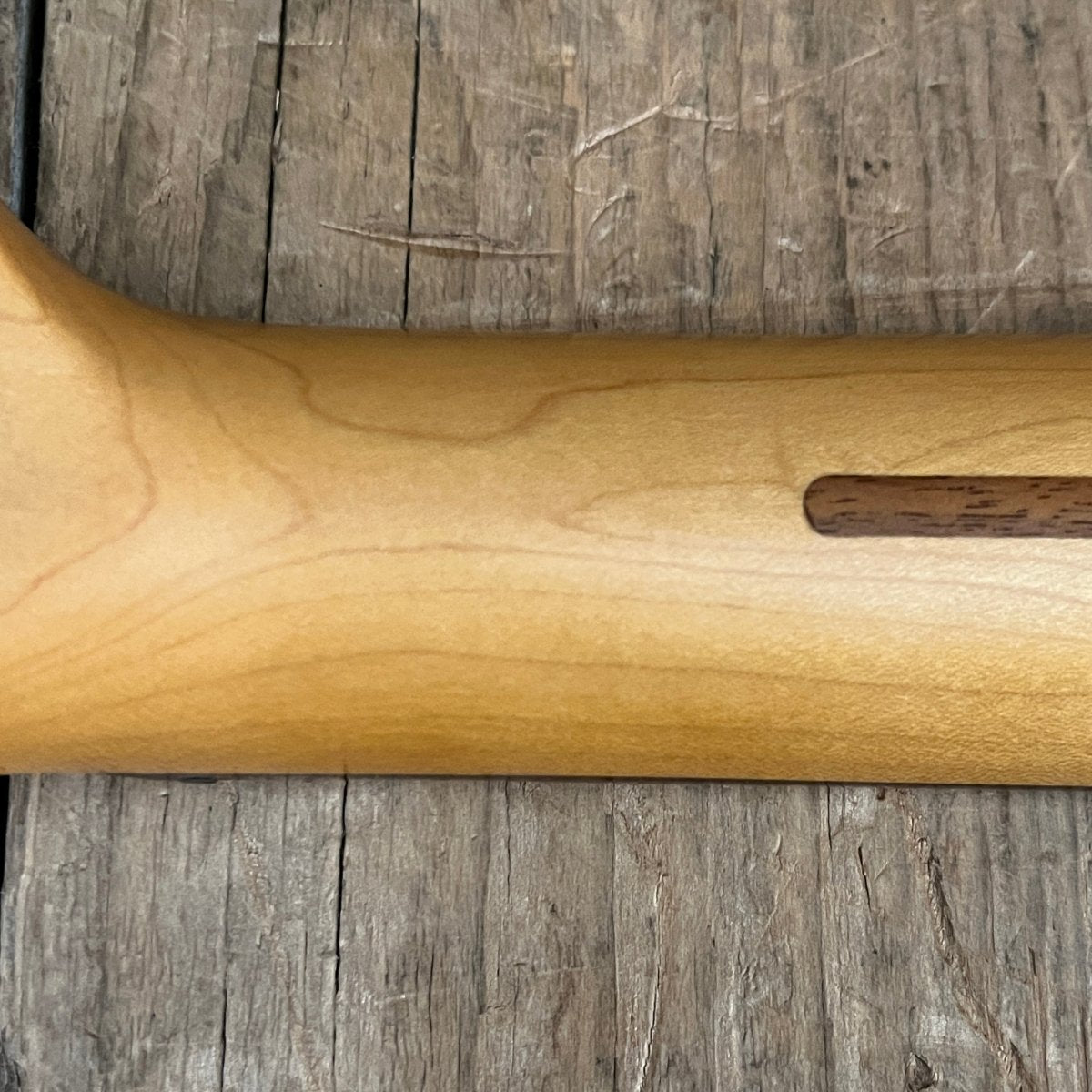 SOLD - Reverend Slingshot Aged White, Joe Naylor signed 1999 - Mahar's Vintage Guitars