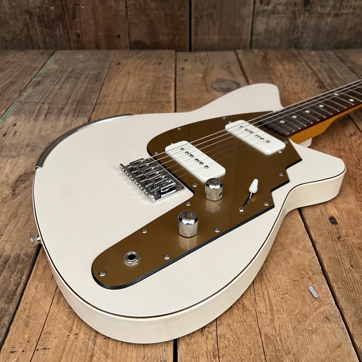 SOLD - Reverend Slingshot Aged White, Joe Naylor signed 1999 - Mahar's Vintage Guitars