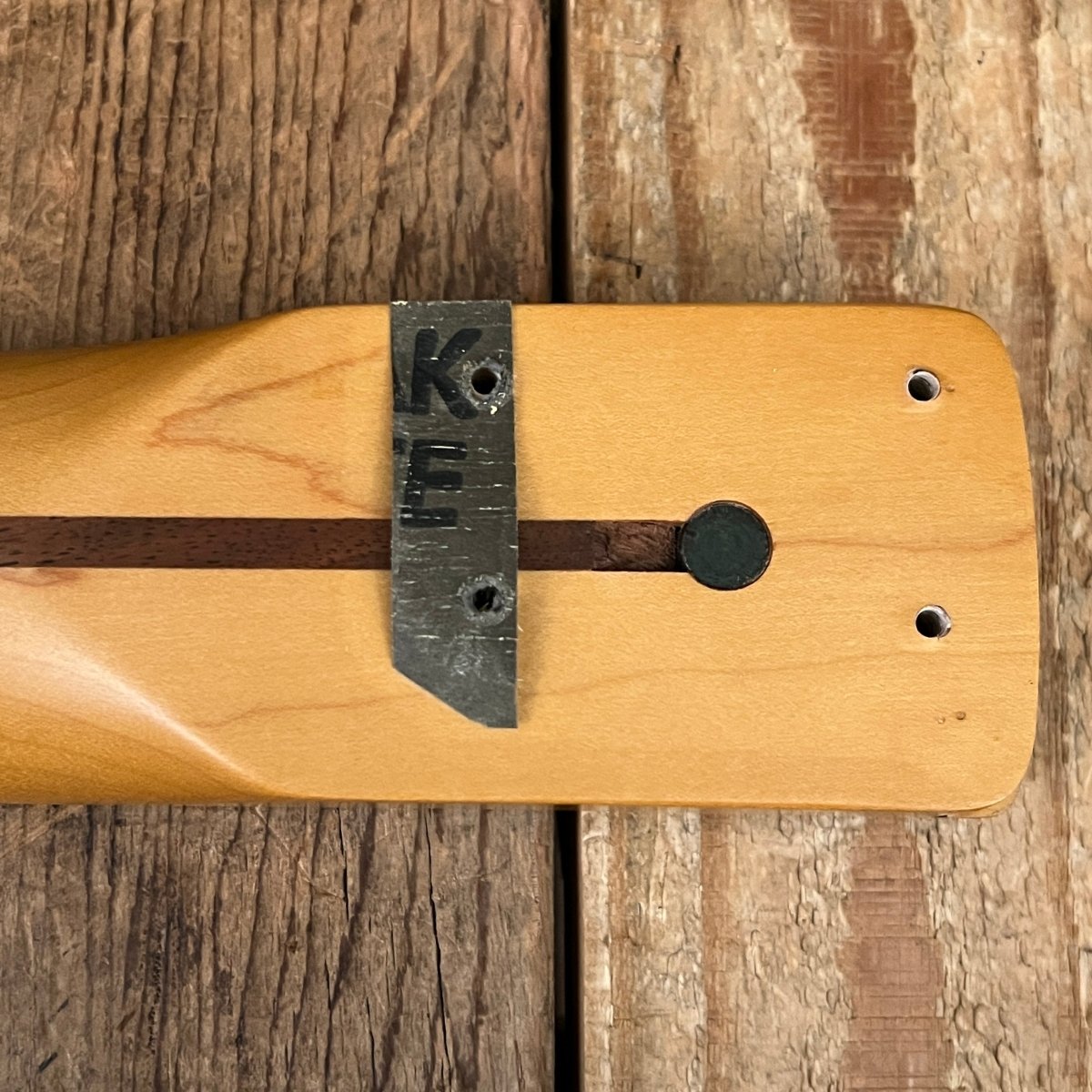 SOLD - Reverend Slingshot Aged White, Joe Naylor signed 1999 - Mahar's Vintage Guitars