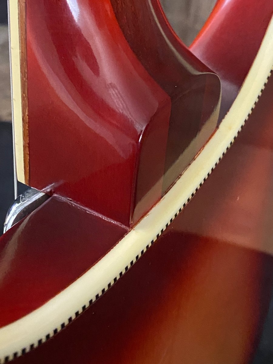 SOLD - Rickenbacker 4005 Bass 1966 Fireglo - Mahar's Vintage Guitars