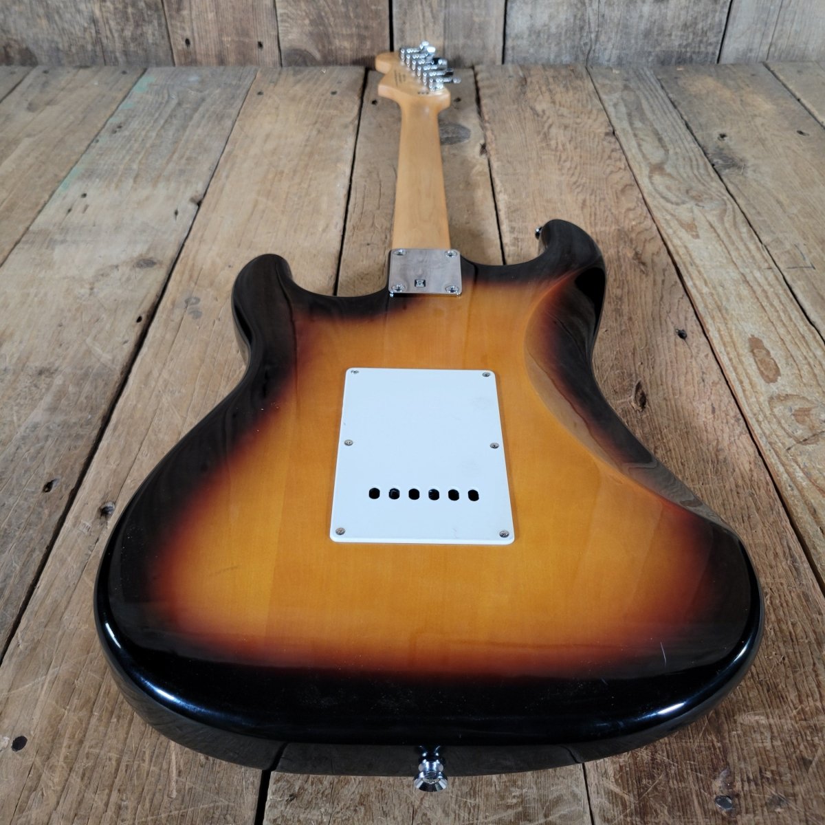 Squier Fender Bullet Stratocaster 2008 – Sunburst, No Case - Mahar's Vintage Guitars