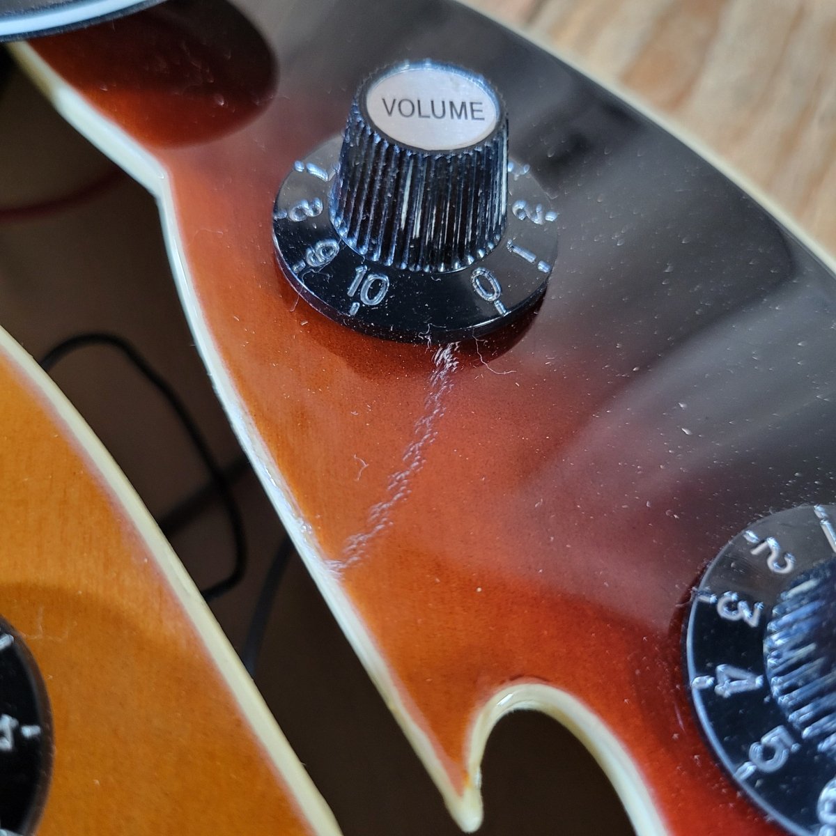 Squier Fender Classic Vibe Starcaster 2023 Semi - Hollow Guitar - Mahar's Vintage Guitars