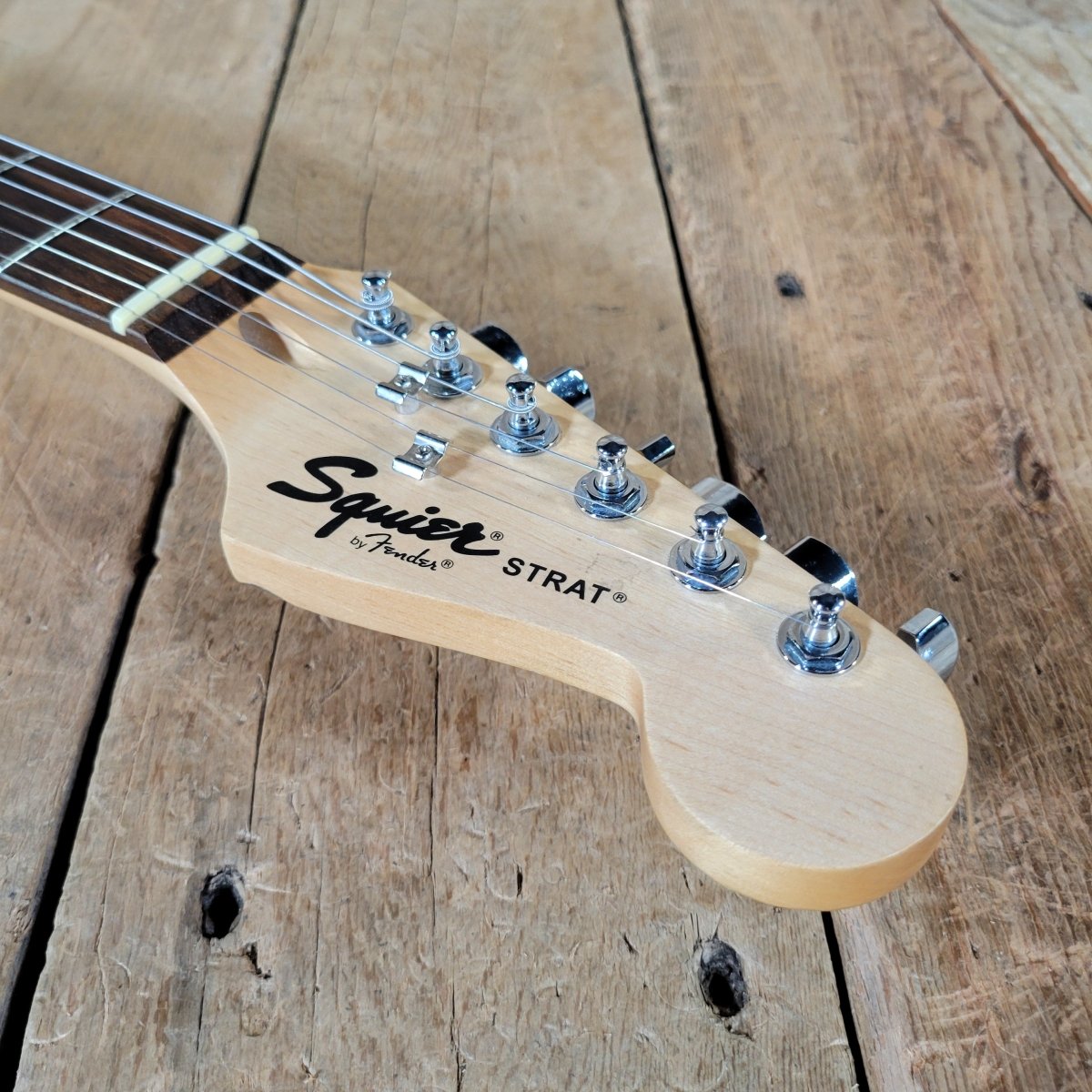 Squier Fender Stratocaster Black 2004 – MOTS Pickguard, No Case - Mahar's Vintage Guitars