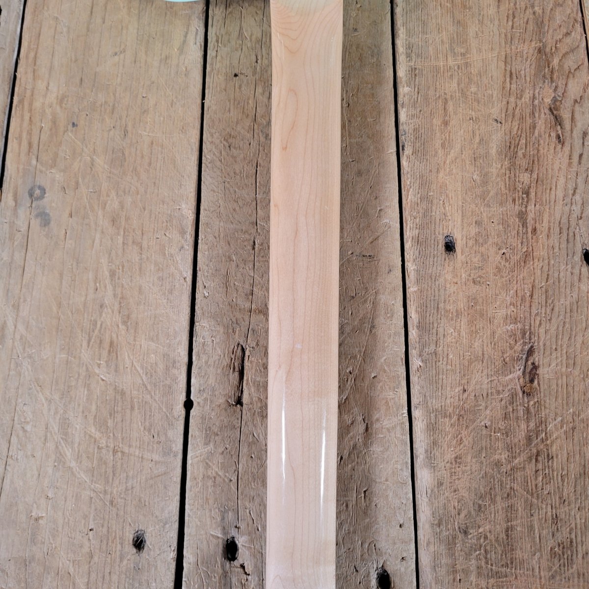 Squier Paranormal Baritone Cabronita Telecaster 2021 – Sea Foam Green, Mint - Mahar's Vintage Guitars