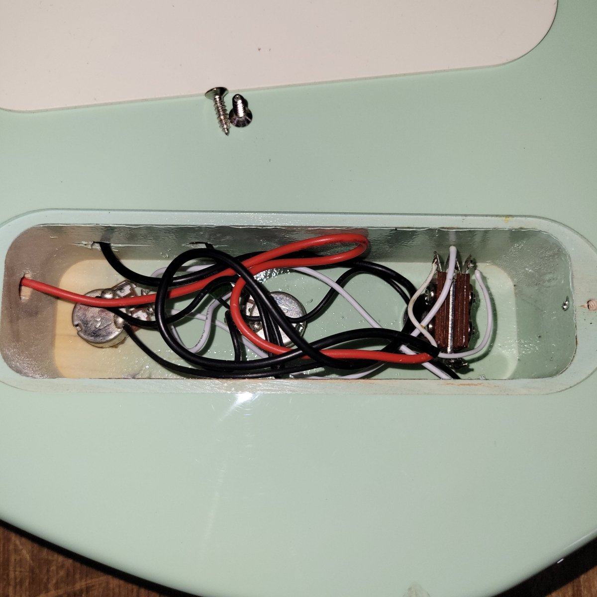 Squier Paranormal Baritone Cabronita Telecaster 2021 – Sea Foam Green, Mint - Mahar's Vintage Guitars