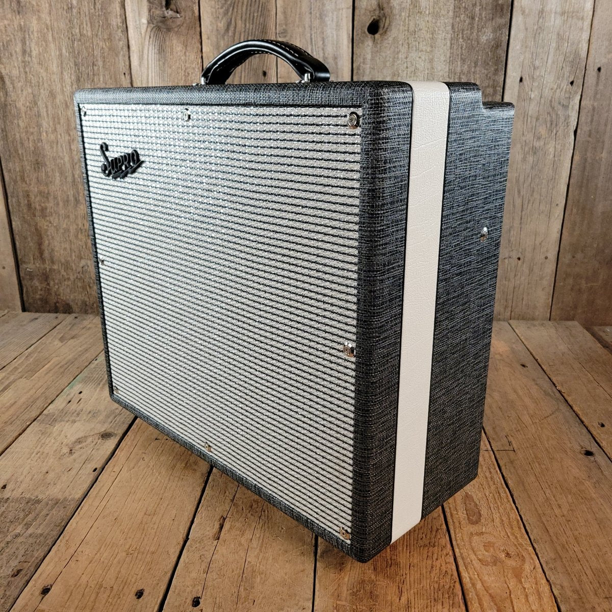 Supro Black Magick Reverb 1696RT – 25W 1x12 Tube Combo Amp, Vintage - Inspired 2020 - Mahar's Vintage Guitars