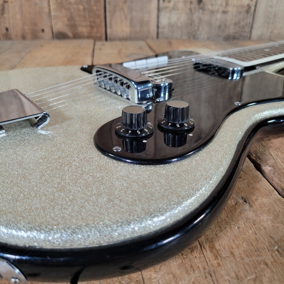 Tonemaster Imperial Model 20 – 1965 Crucianelli Silver Sparkle Vintage Guitar w/ Original Case - Mahar's Vintage Guitars