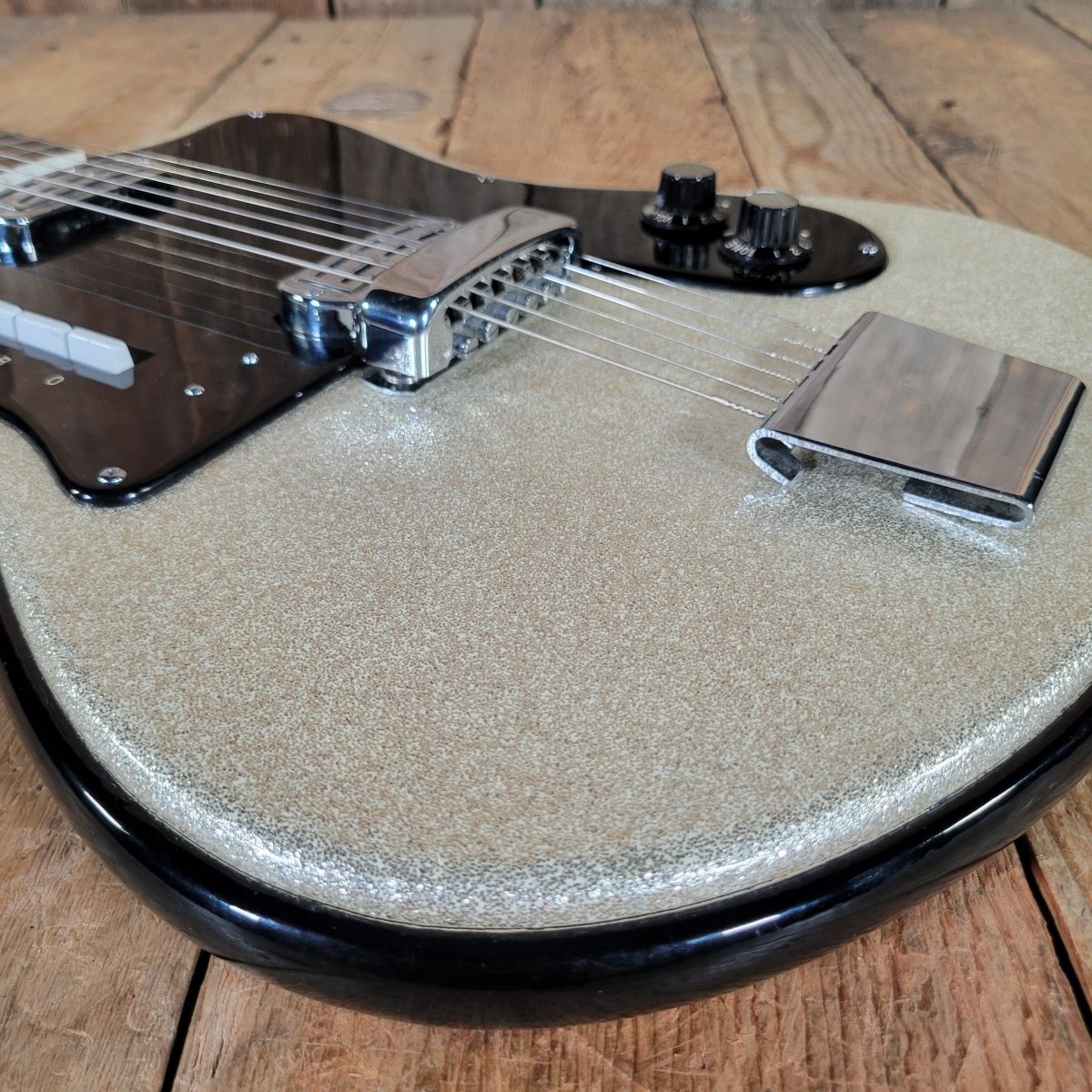Tonemaster Imperial Model 20 – 1965 Crucianelli Silver Sparkle Vintage Guitar w/ Original Case - Mahar's Vintage Guitars