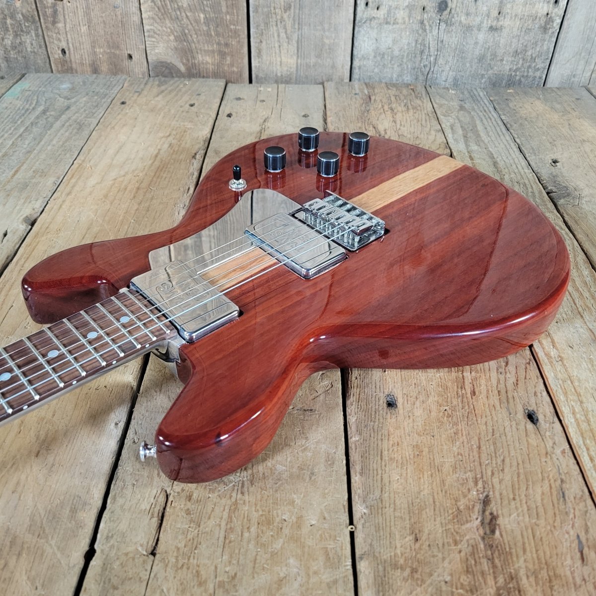 Travis Bean Designs TB1000S Reissue 2022 – Aluminum Neck Electric Guitar with Case - Mahar's Vintage Guitars