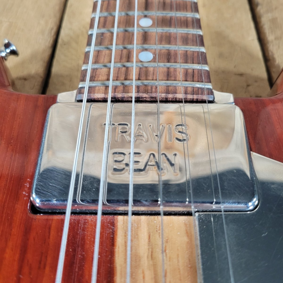 Travis Bean Designs TB1000S Reissue 2022 – Aluminum Neck Electric Guitar with Case - Mahar's Vintage Guitars