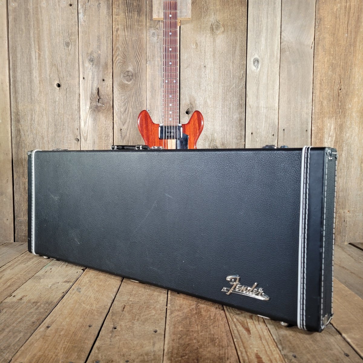 Travis Bean Designs TB1000S Reissue 2022 – Aluminum Neck Electric Guitar with Case - Mahar's Vintage Guitars