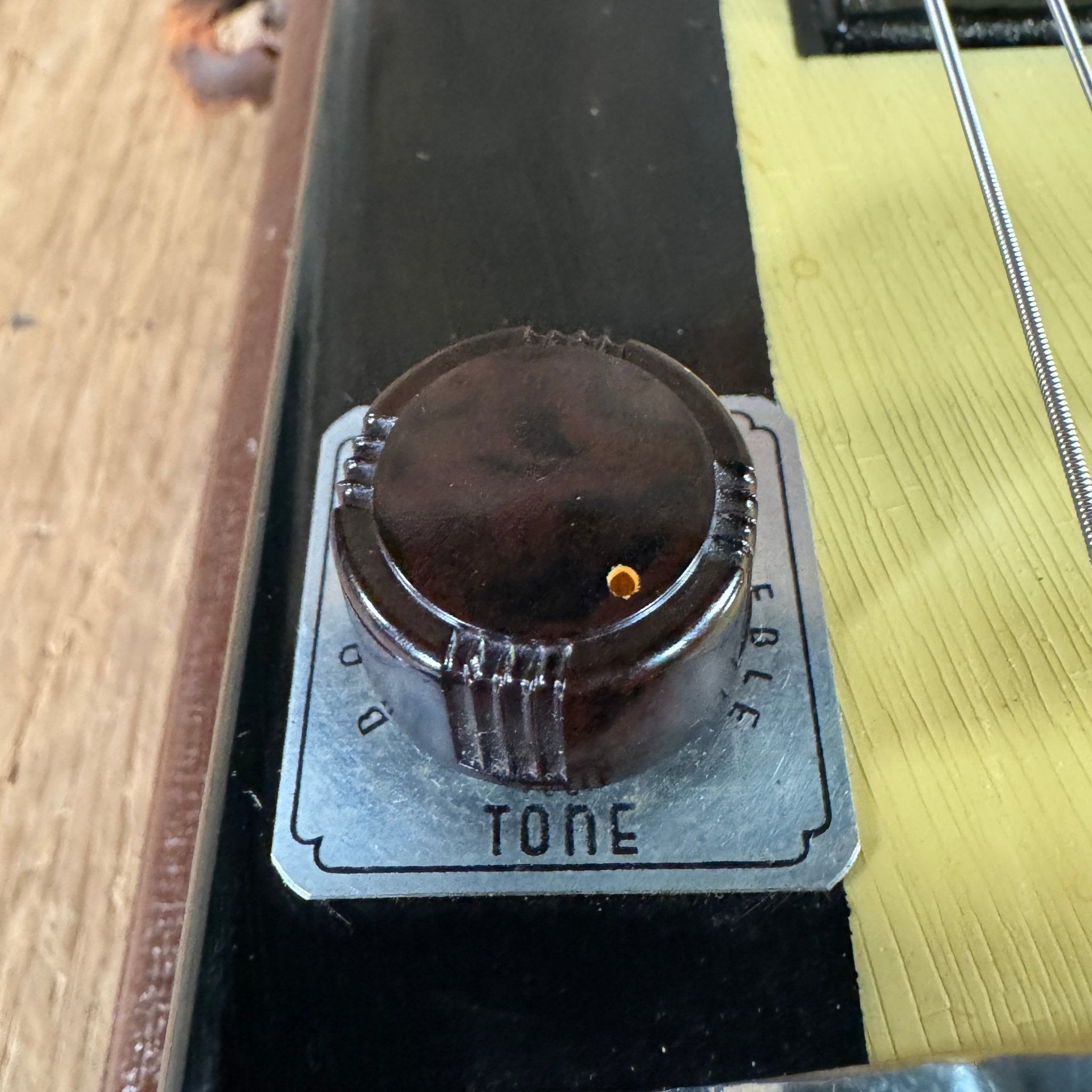 Vega Commander Lap Steel 1940s Black - Mahar's Vintage Guitars