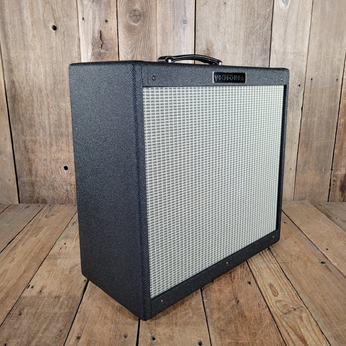 Victoria Trem D’lux 5E9 - A Handwired Tube Combo Amp with Cover – 2021 Mint - Mahar's Vintage Guitars