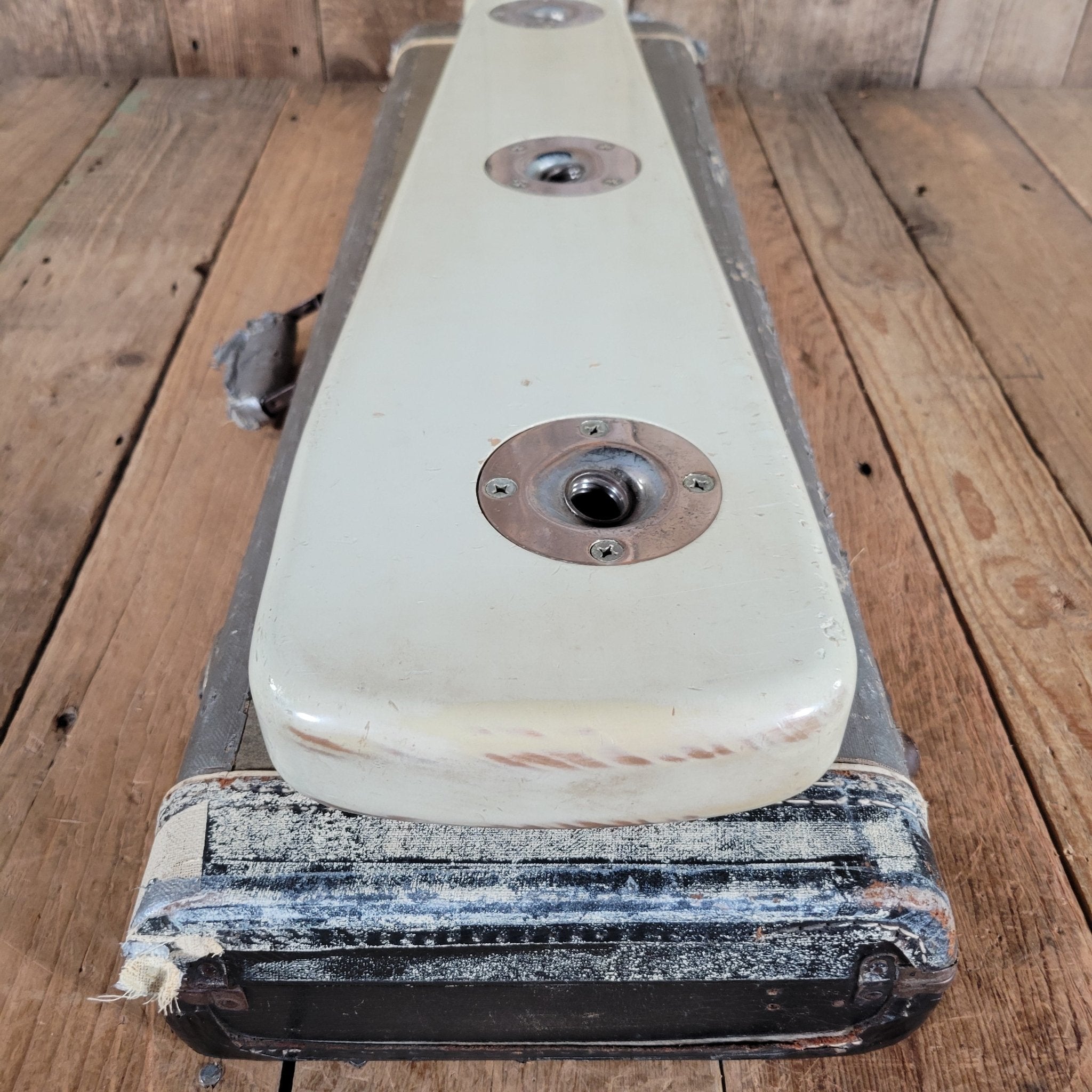 White by Fender Studio Deluxe Lap & Table Steel Guitar 1954 – Vintage Fender - Made Steel with Classic Tone - Mahar's Vintage Guitars