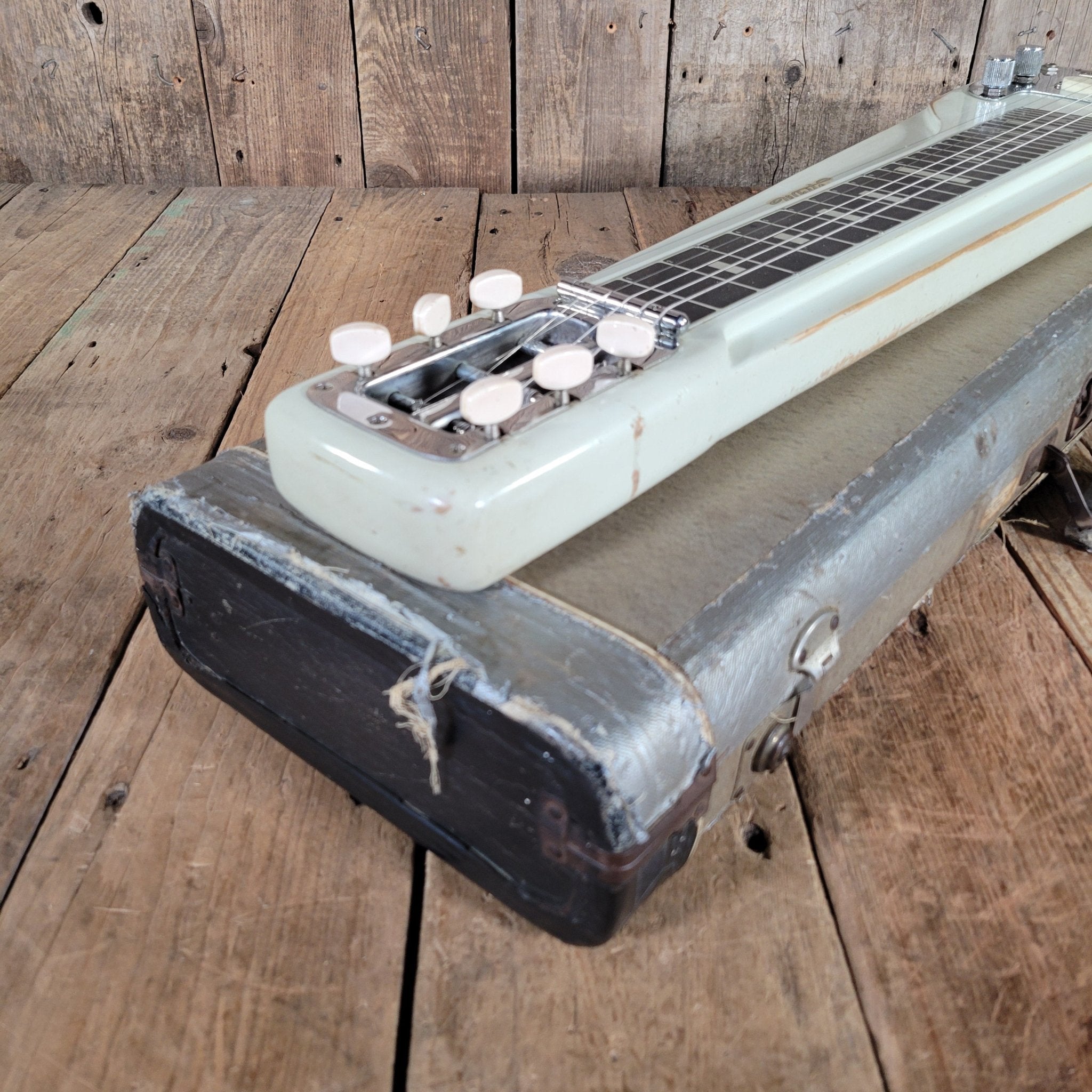 White by Fender Studio Deluxe Lap & Table Steel Guitar 1954 – Vintage Fender - Made Steel with Classic Tone - Mahar's Vintage Guitars