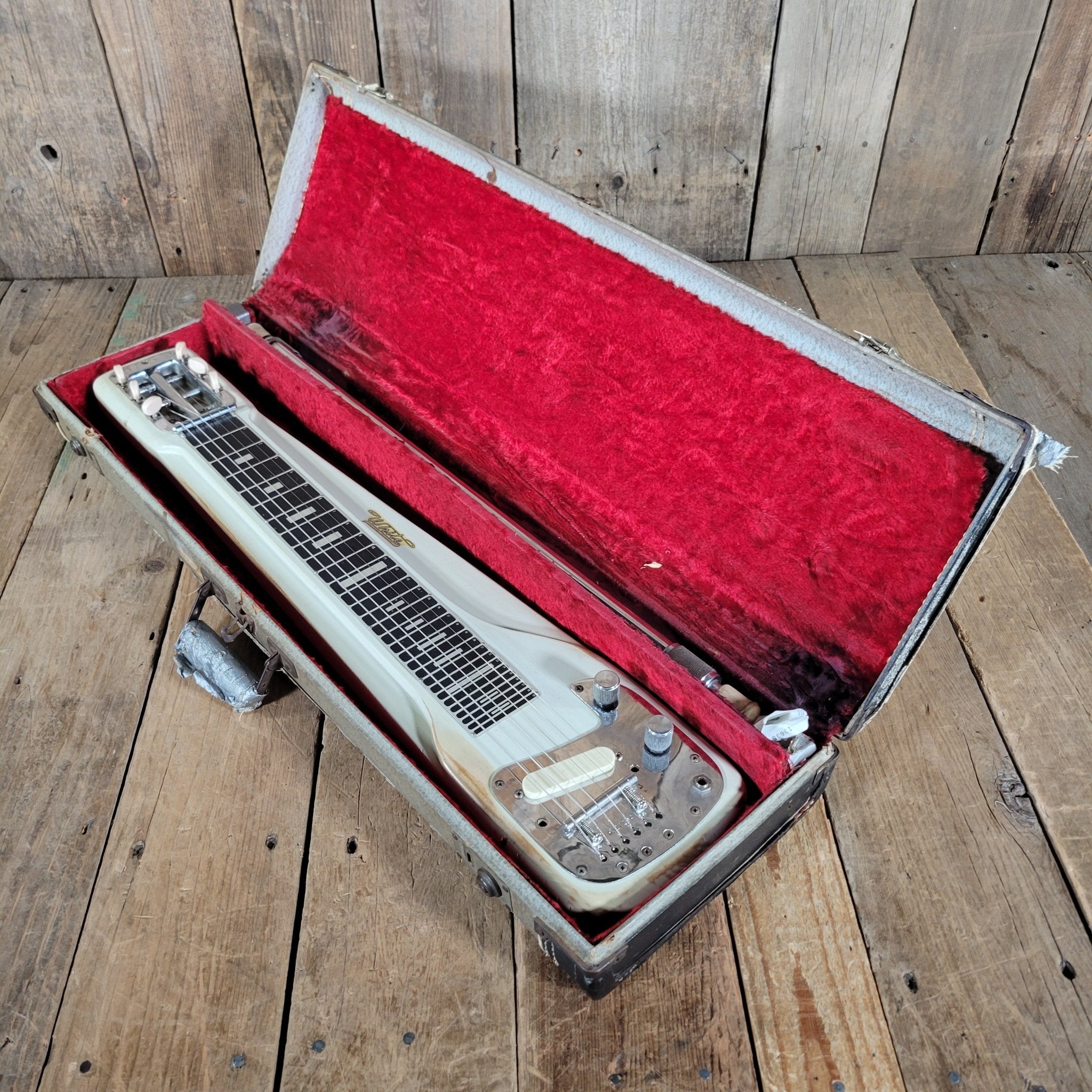 White by Fender Studio Deluxe Lap & Table Steel Guitar 1954 – Vintage Fender - Made Steel with Classic Tone - Mahar's Vintage Guitars