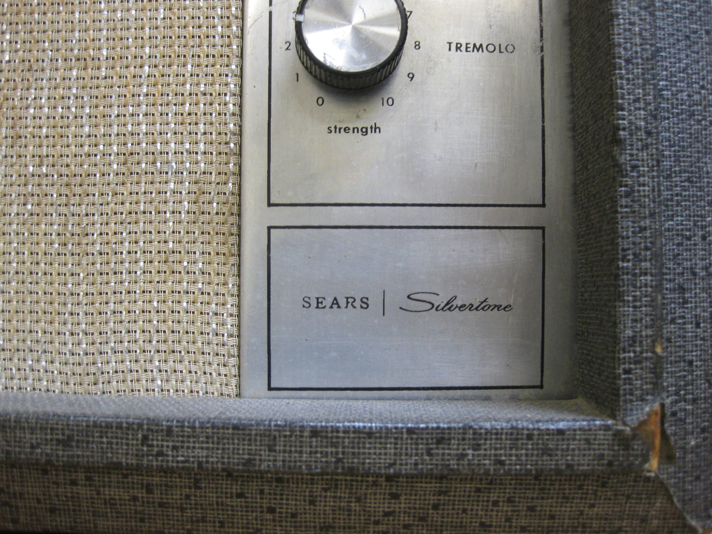 SOLD - Silvertone 1482 Guitar Amp 1960s