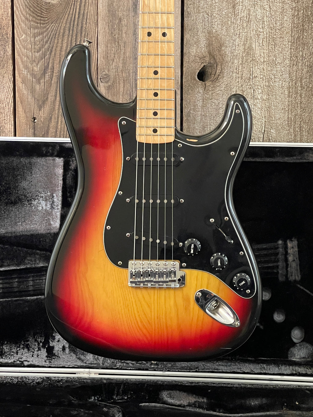 SOLD - Fender Stratocaster 1979 – Mahar's Vintage Guitars