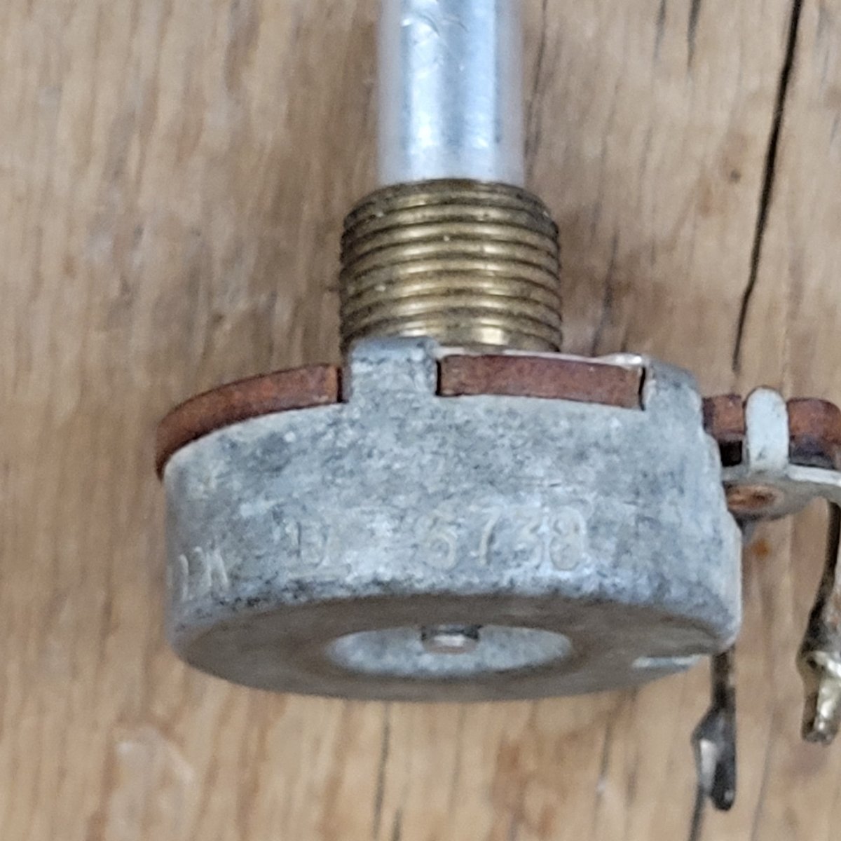 CTS Potentiometer 1957 100K - Mahar's Vintage Guitars