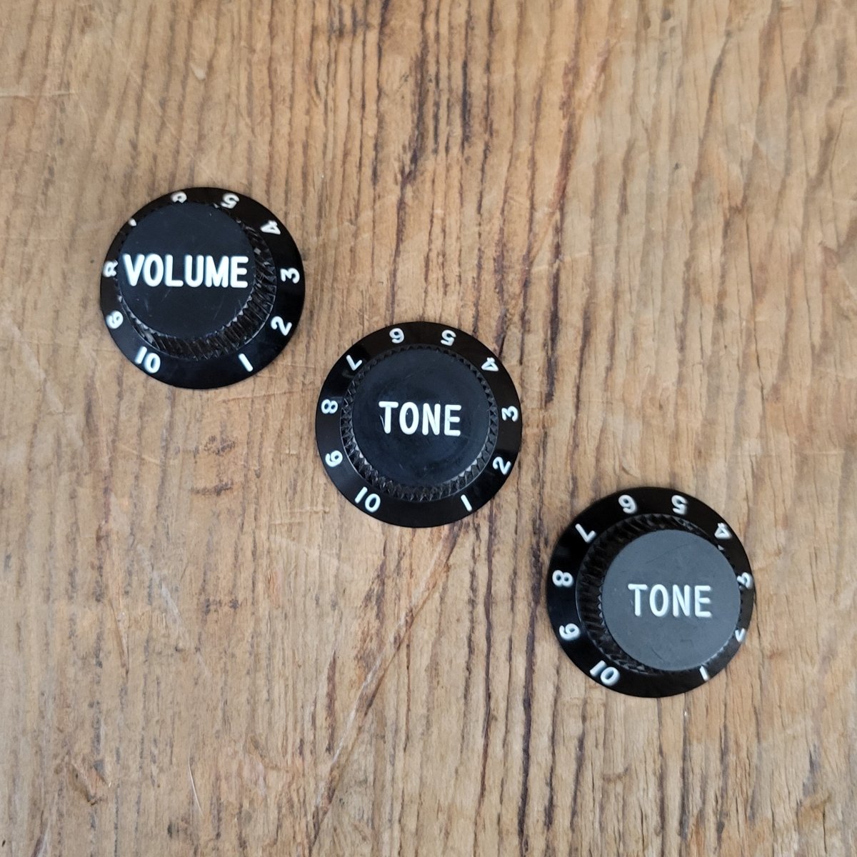 Fender Black Strat Knobs - Reproduction - Mahar's Vintage Guitars