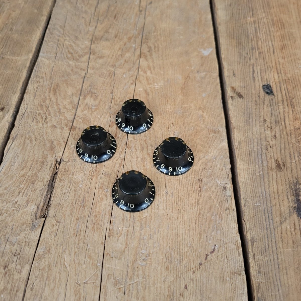 Gibson Bonnet Bell Knobs Les Paul Custom ES 1955 - 1960 - Mahar's Vintage Guitars