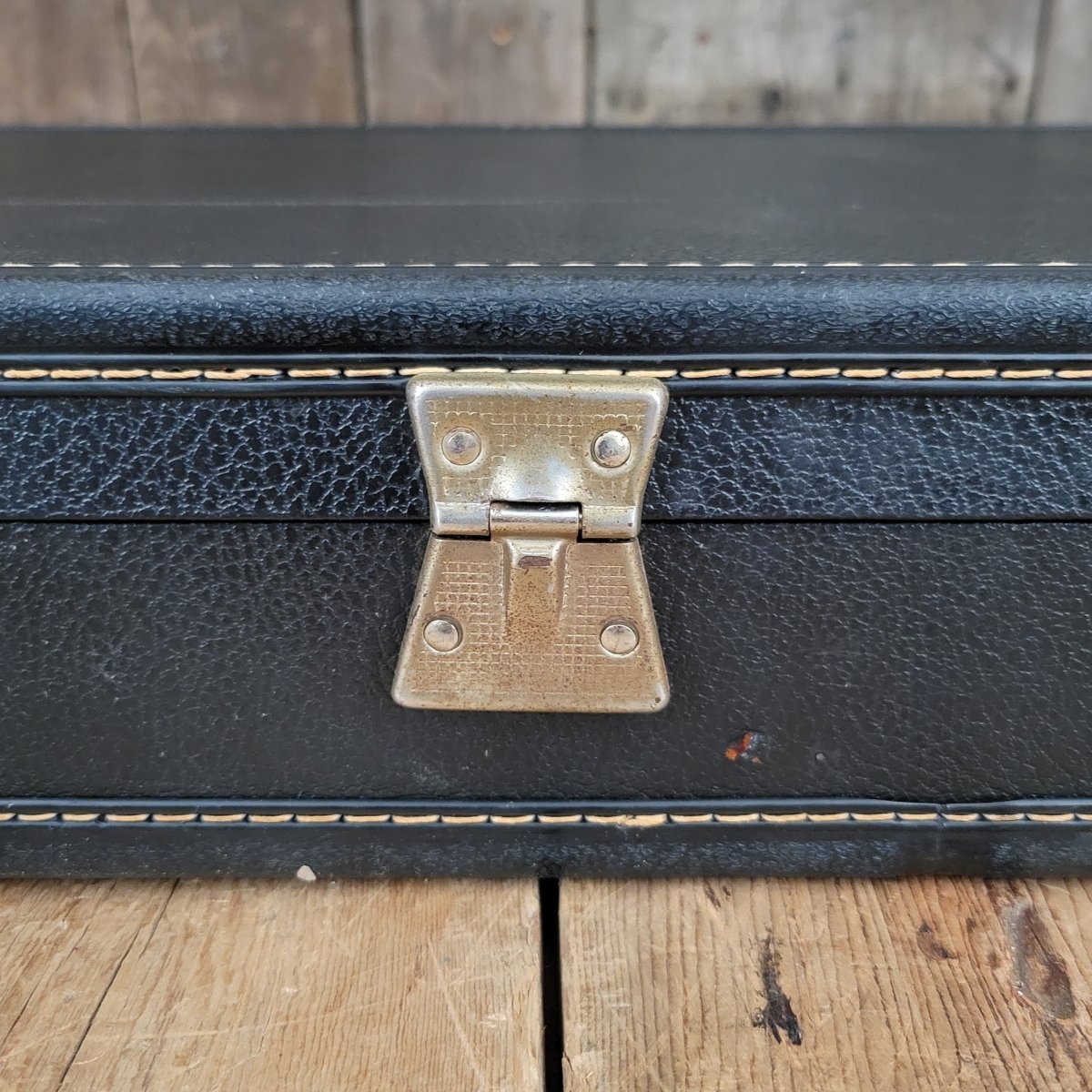 Gibson SG Les Paul Case 1960s Rectangle Black Gold - Mahar's Vintage Guitars