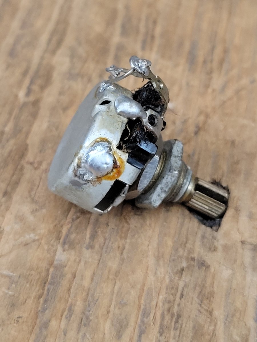 IRC Potentiometer 1955 500k Gibson Vintage Guitar Part - Mahar's Vintage Guitars