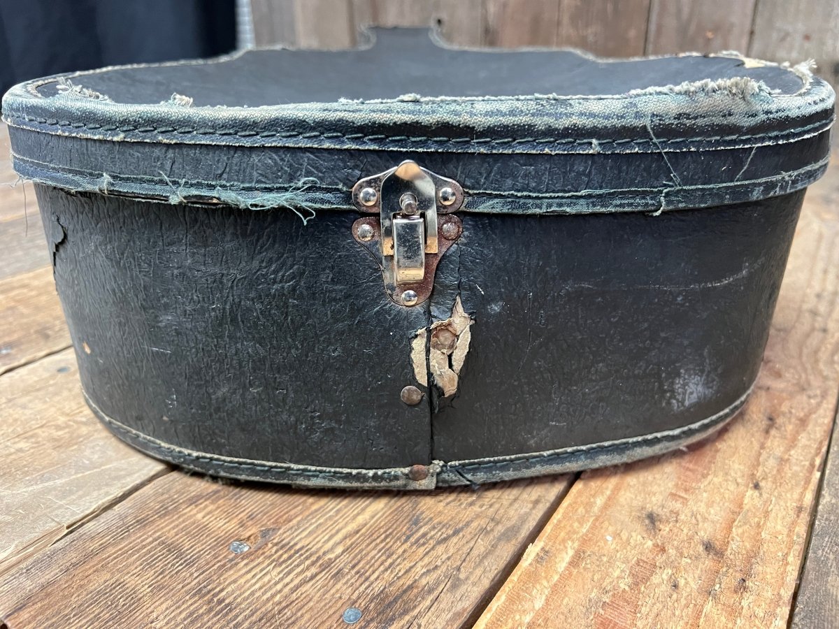 Martin 00 Acoustic Guitar Case, 1930's pre - war - Mahar's Vintage Guitars