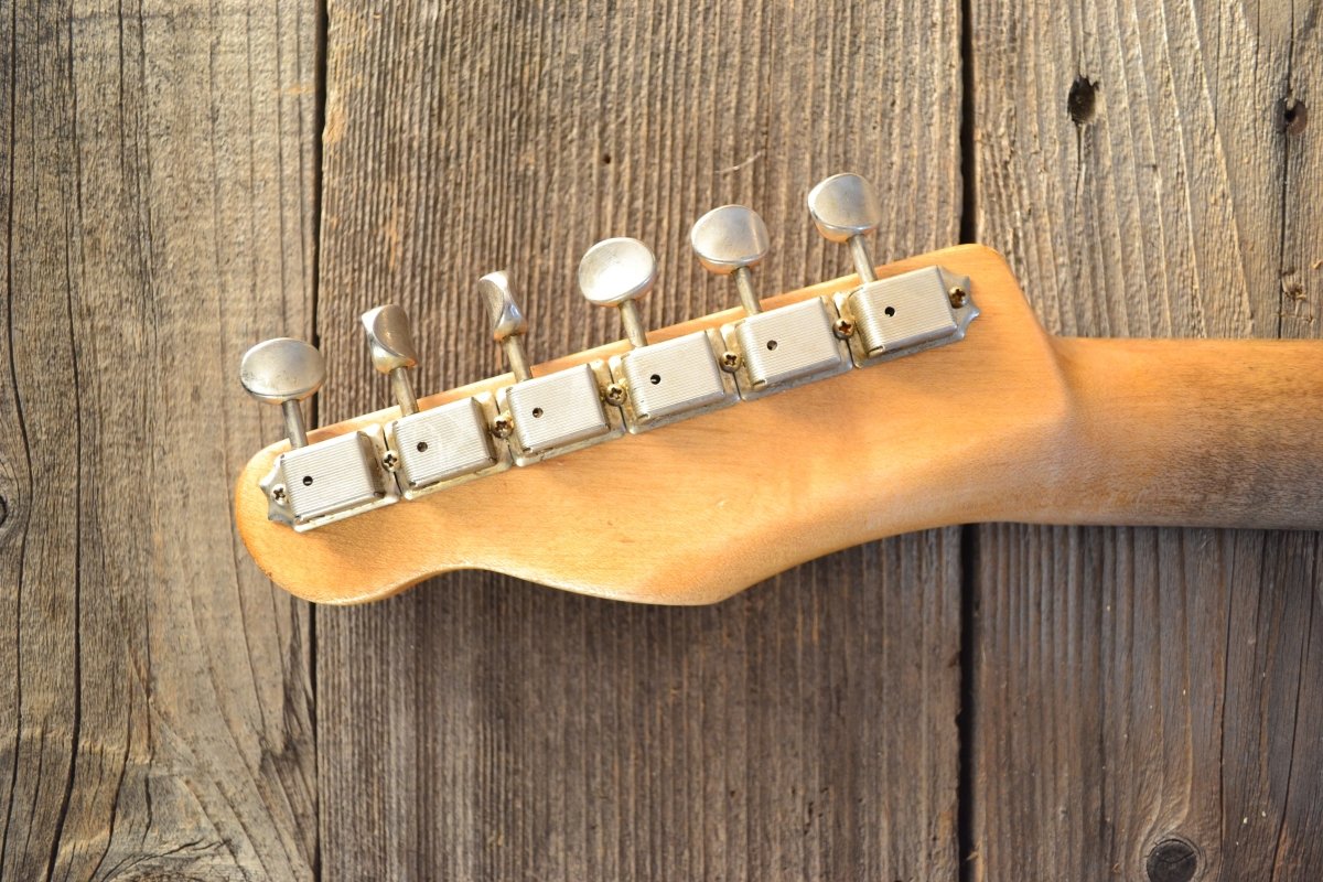 SOLD - Danocaster Singlecut Aquamarine 2020 with P - 90 6lb 8oz - Mahar's Vintage Guitars