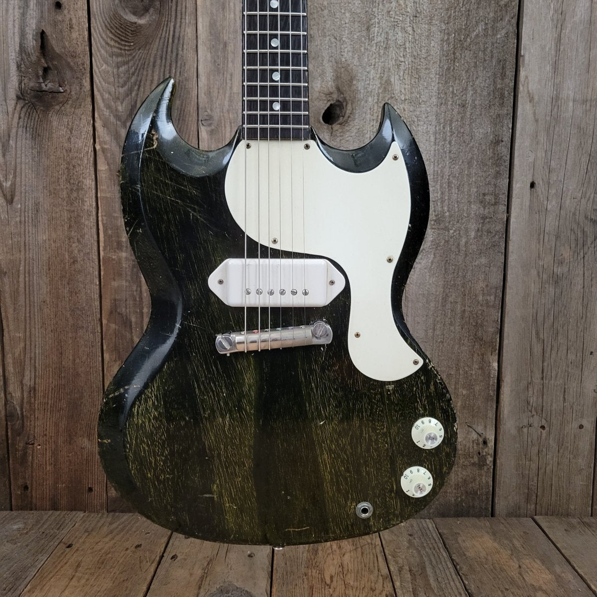 SOLD - Dwight Juke by Clive Brown SG Jr style Korina custom build - Mahar's Vintage Guitars
