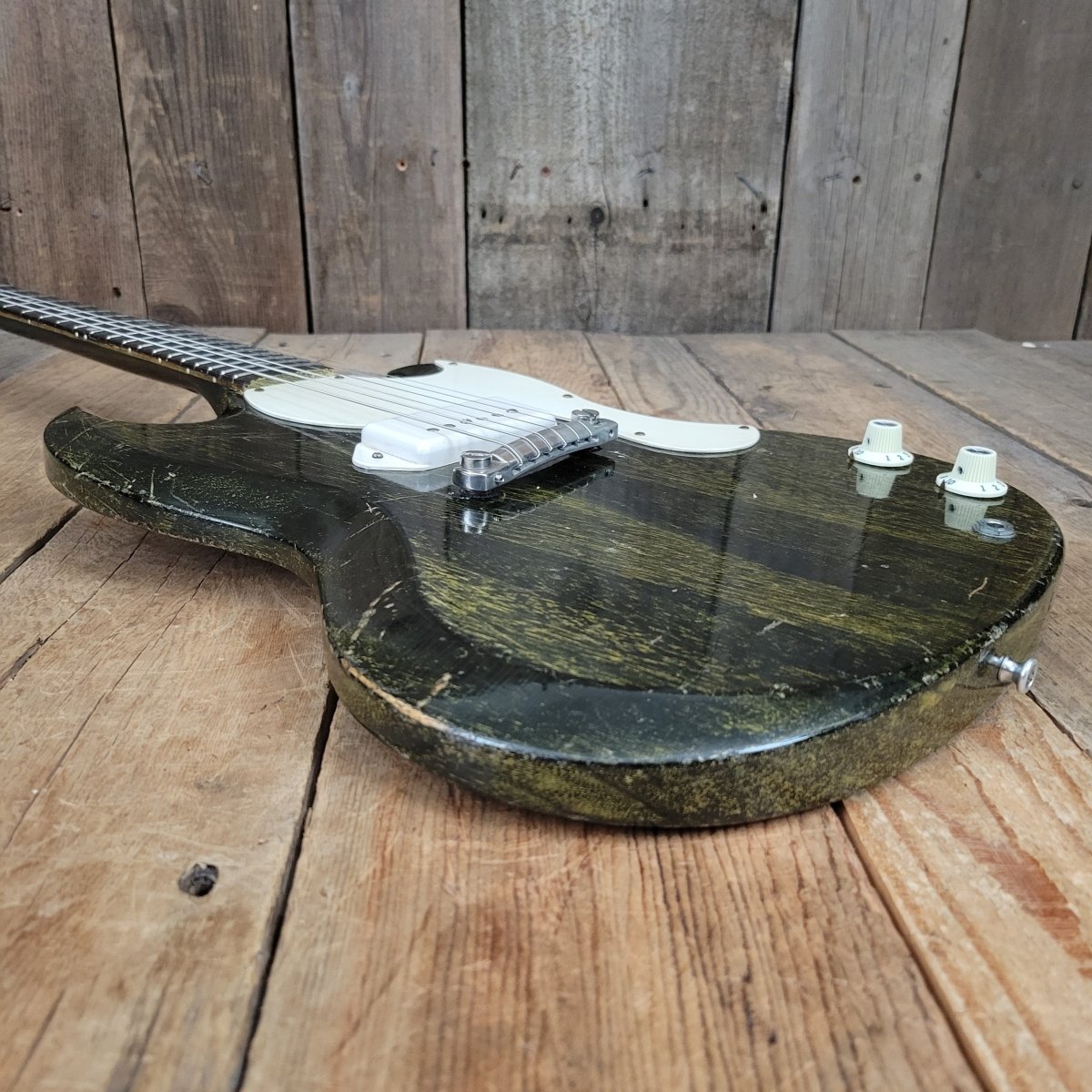 SOLD - Dwight Juke by Clive Brown SG Jr style Korina custom build - Mahar's Vintage Guitars