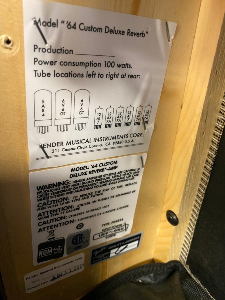 SOLD - Fender 64 Custom Deluxe Reverb guitar amplifier 2018 - Mahar's Vintage Guitars