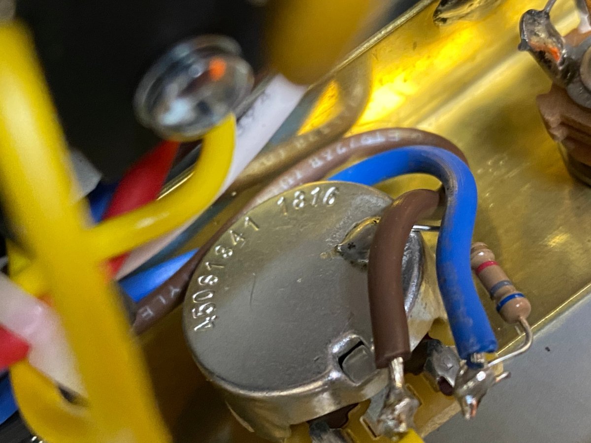 SOLD - Fender 64 Custom Deluxe Reverb guitar amplifier 2018 - Mahar's Vintage Guitars