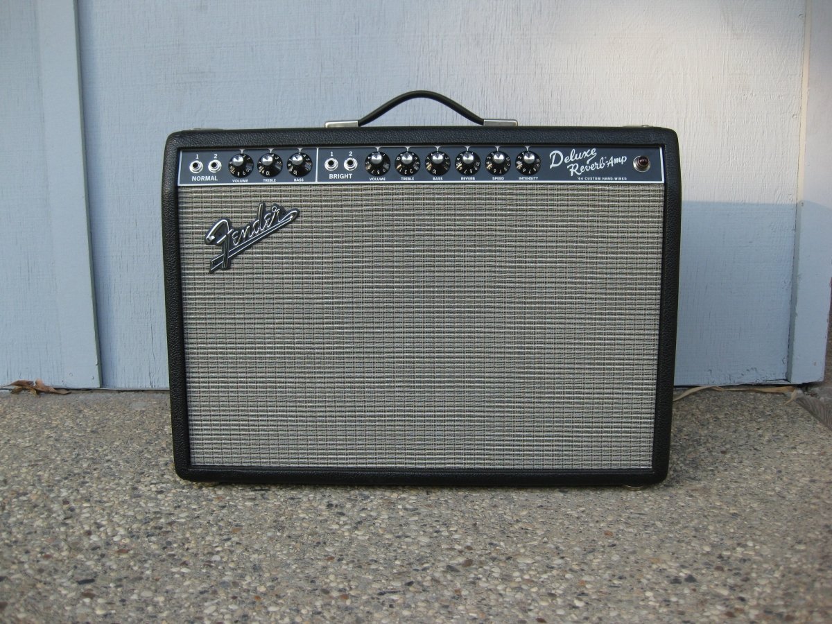 SOLD - Fender 64 Custom Deluxe Reverb guitar amplifier 2018 - Mahar's Vintage Guitars