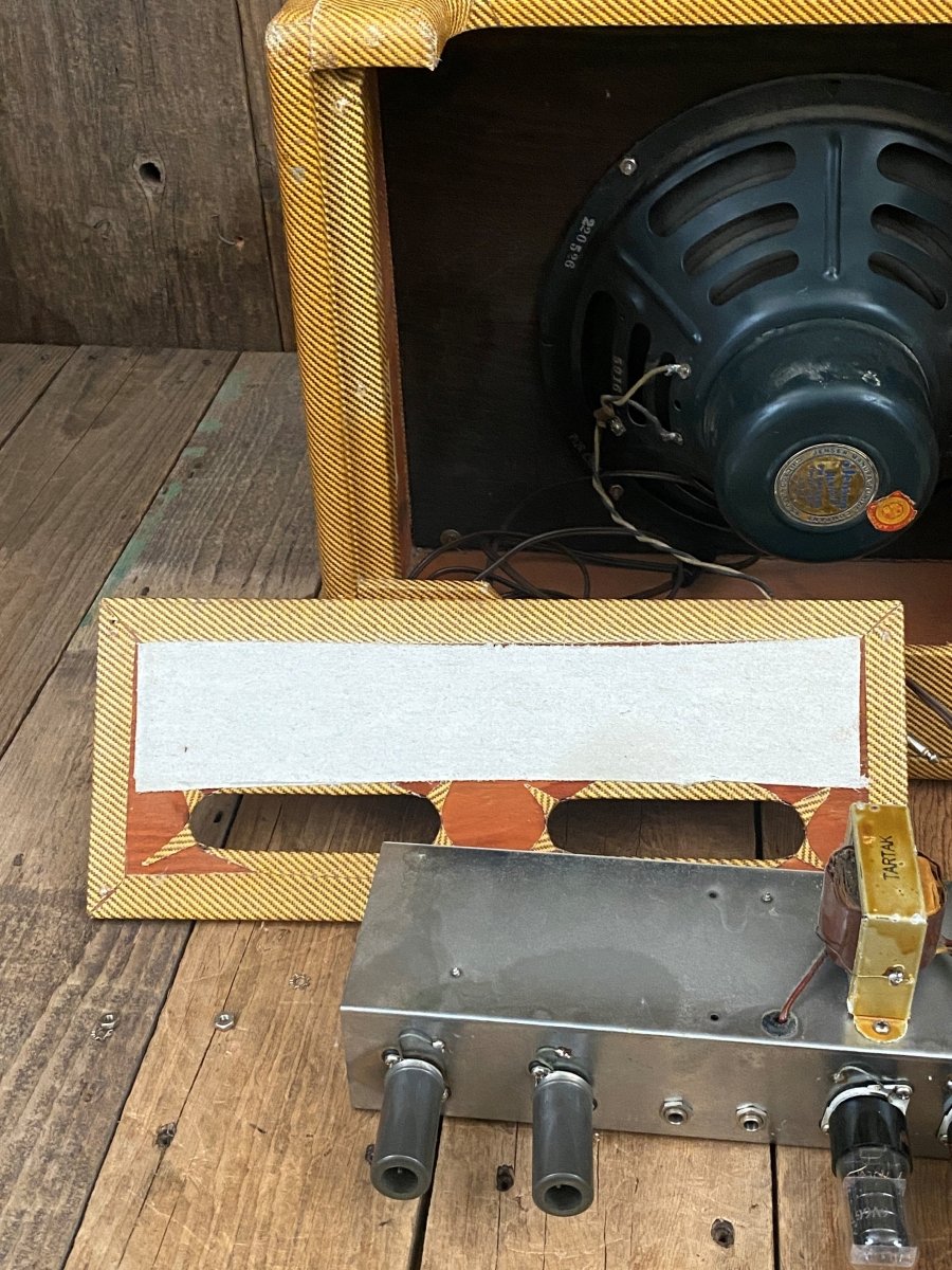 SOLD - Fender Deluxe Amp 5E3 Small Box Tweed Amp 1955 - Mahar's Vintage Guitars