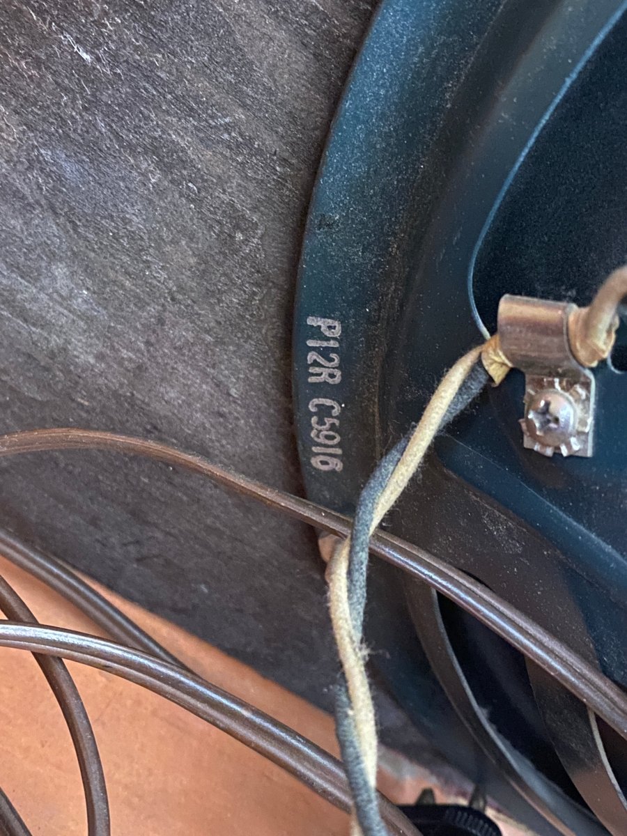 SOLD - Fender Deluxe Amp 5E3 Small Box Tweed Amp 1955 - Mahar's Vintage Guitars