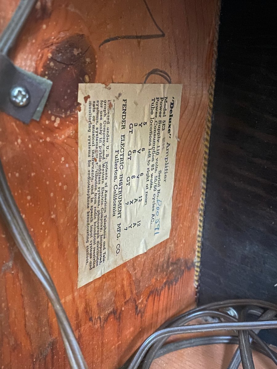 SOLD - Fender Deluxe Amp 5E3 Small Box Tweed Amp 1955 - Mahar's Vintage Guitars