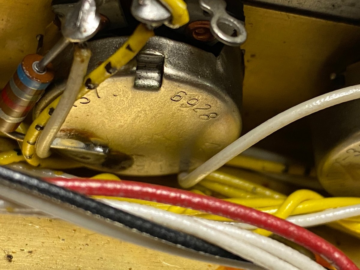 SOLD - Fender Deluxe Reverb AB763 Export Model - Mahar's Vintage Guitars