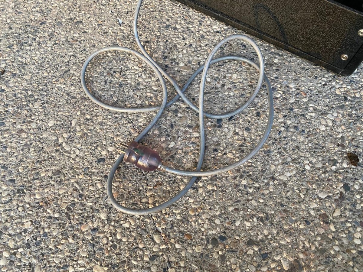 SOLD - Fender Deluxe Reverb AB763 Export Model - Mahar's Vintage Guitars