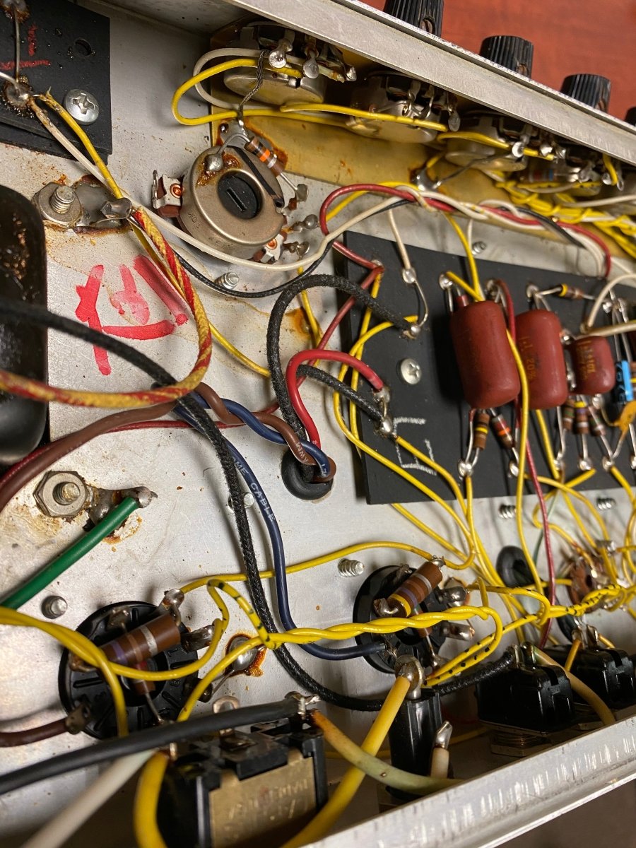 SOLD - Fender Deluxe Reverb AB763 Export Model - Mahar's Vintage Guitars