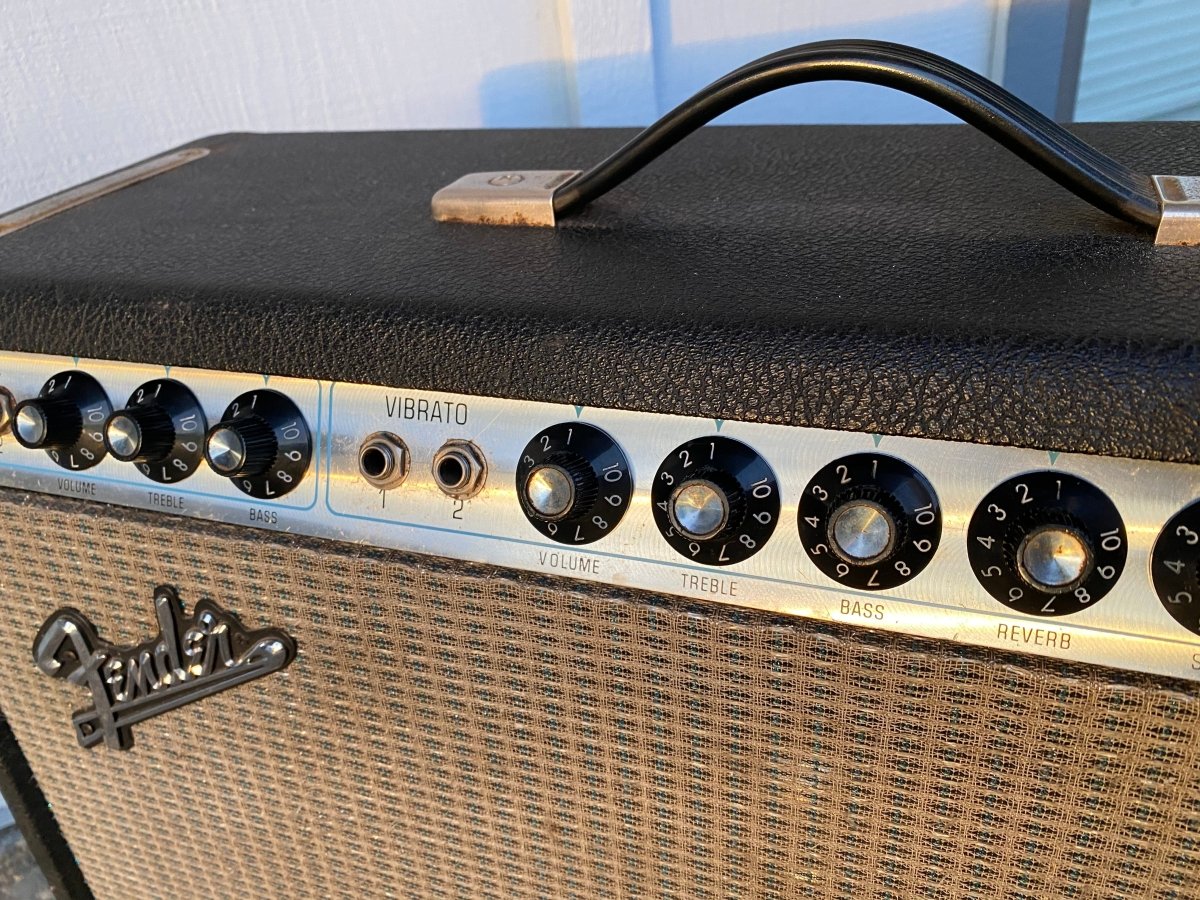 SOLD - Fender Deluxe Reverb AB763 Export Model - Mahar's Vintage Guitars