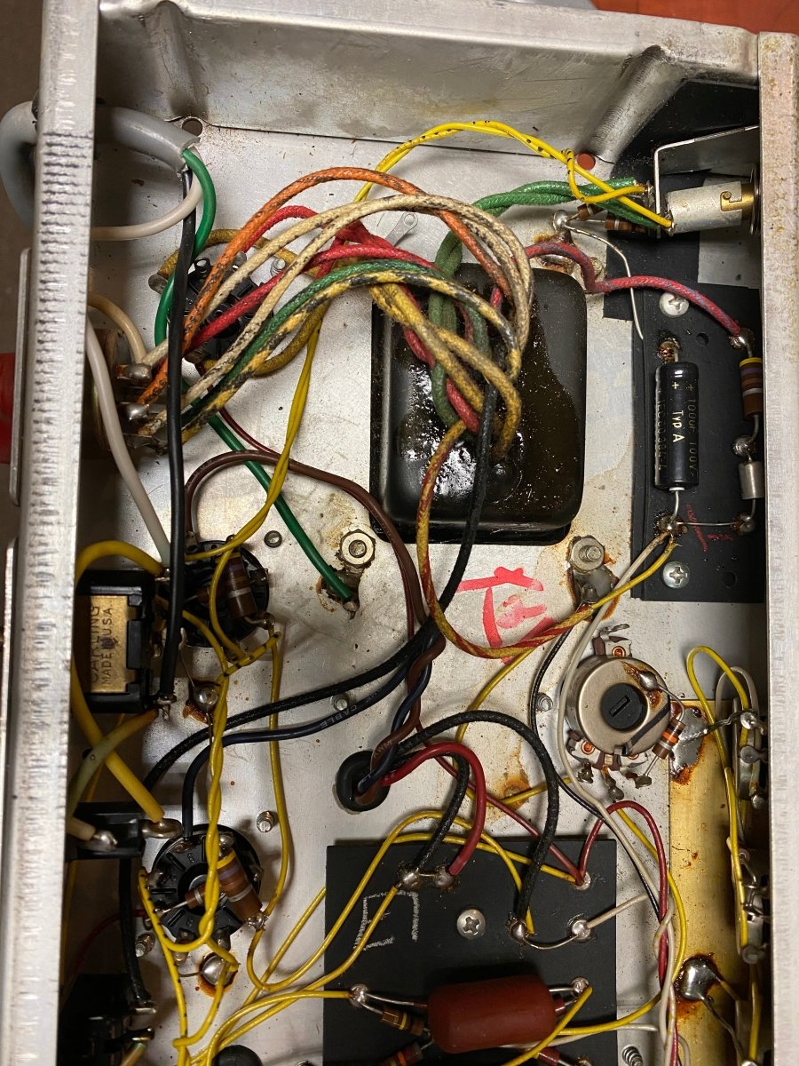 SOLD - Fender Deluxe Reverb AB763 Export Model - Mahar's Vintage Guitars